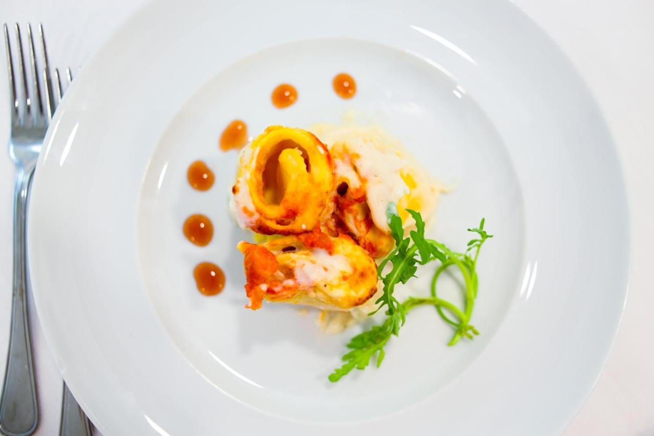 Hotel Falco Riccione Bagian luar foto