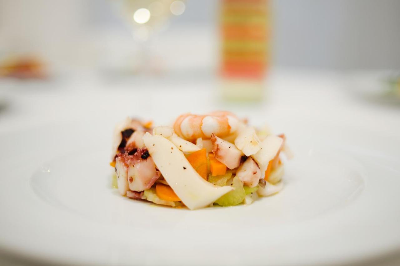 Hotel Falco Riccione Bagian luar foto