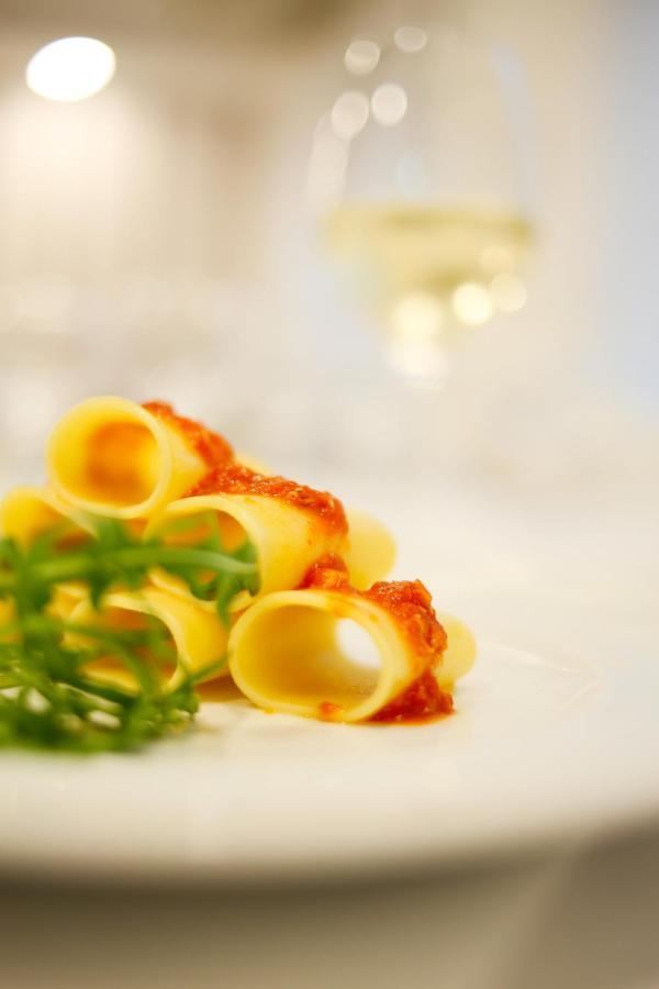 Hotel Falco Riccione Bagian luar foto